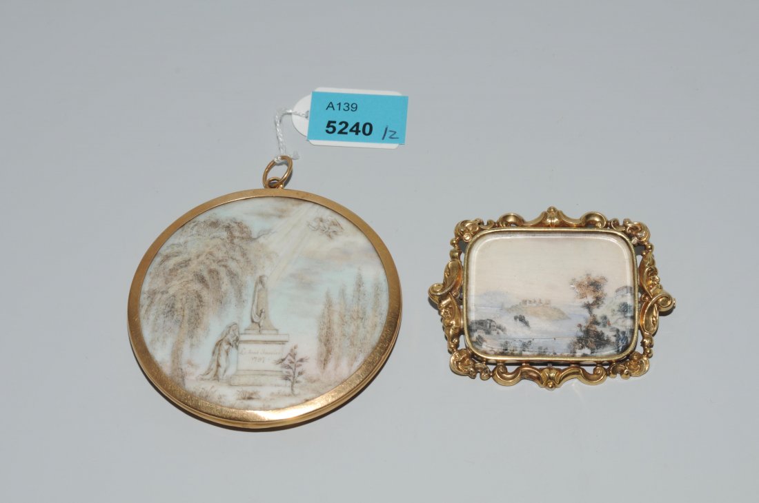 Lot: 2 Andenken Um/Nach 1900. (1) Rundes Medaillon. (1 of 1)