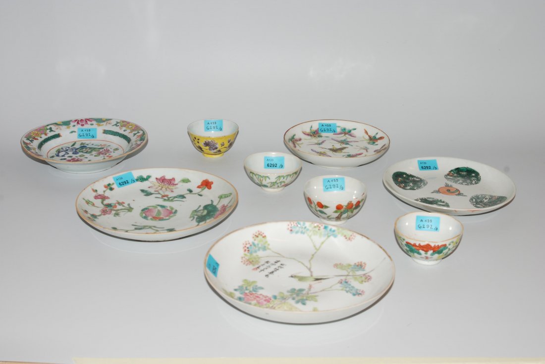 Lot: 4 kleine Bols und 5 Teller China, 20.Jh. (1 of 1)
