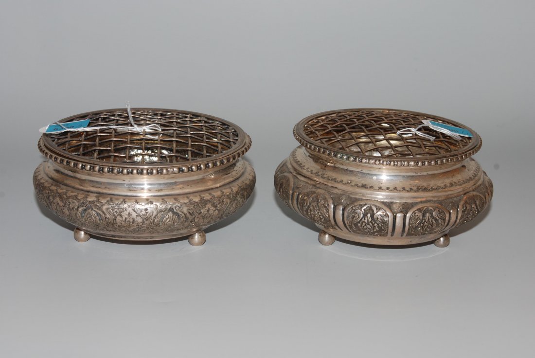 1 Paar Potpourris Iran, 20.Jh. Silber. Gedrückte (1 of 7)