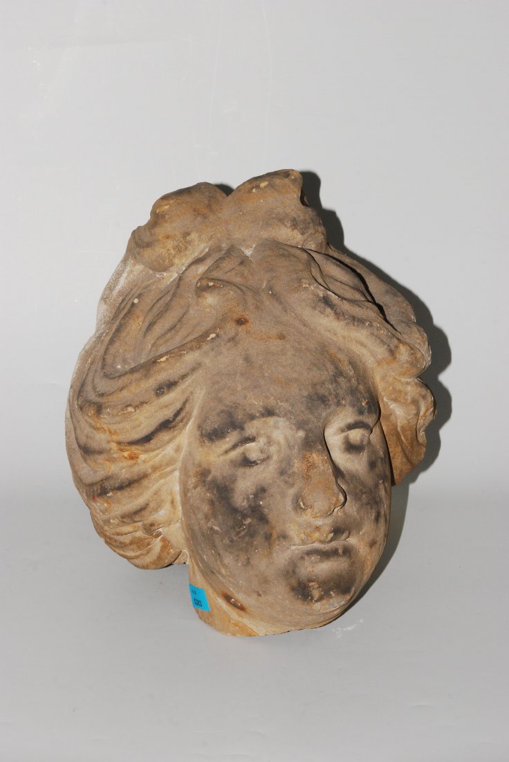 Gartenfigur Barock. Sandstein. Frauenkopf einer (1 of 1)