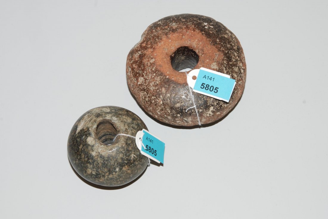 *Lot: 2 Keulenköpfe Neolithisch, 4.Jtsd. v. Chr. (1 of 1)