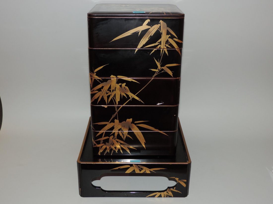 Jubako Japan, 20.Jh. Lackarbeit. Schwarze, fünfteilige (1 of 1)