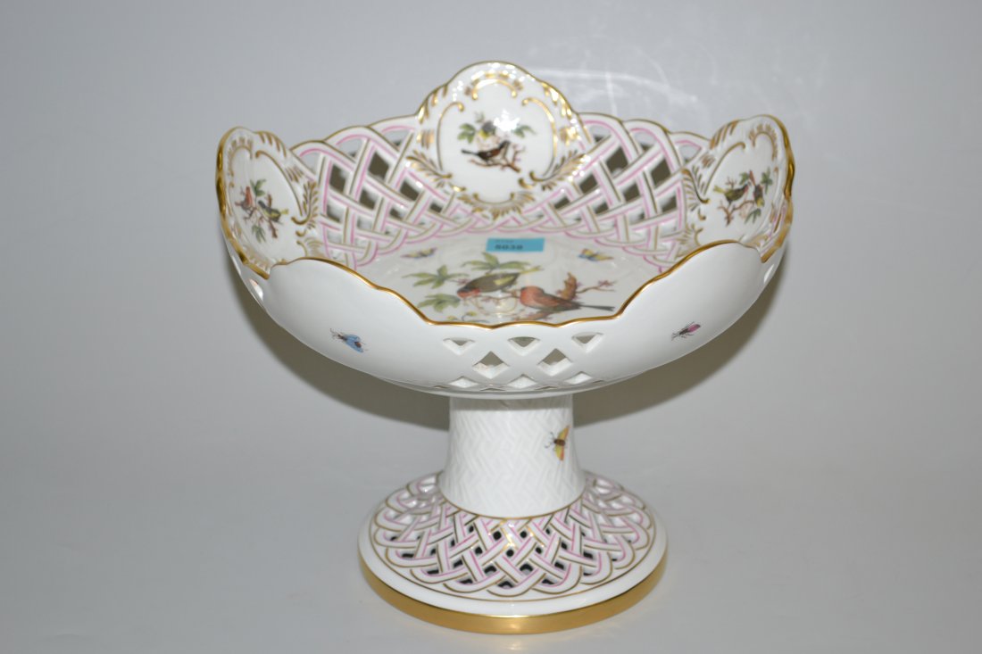 Tafelaufsatz, Herend Nach 1945. Porzellan, gitterartig (1 of 1)