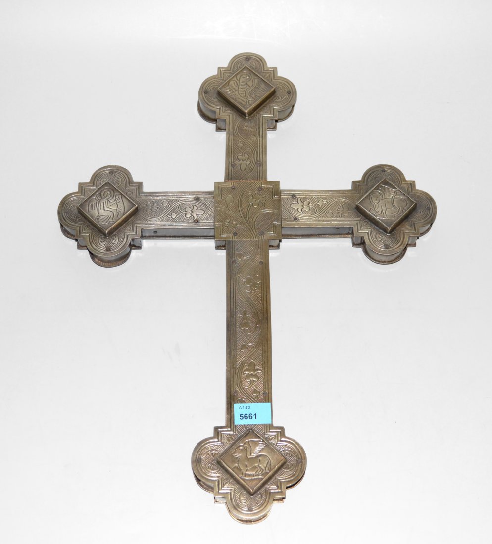 Vortragekreuz Neuere Arbeit im gotischen Stil. Holz mit (1 of 1)