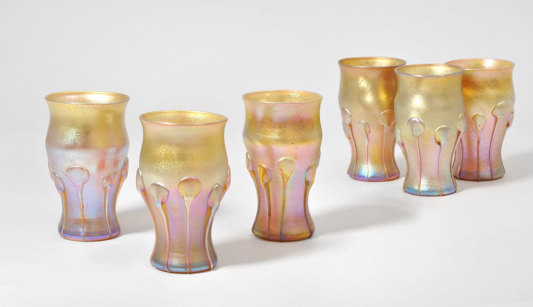 6 Becher, Louis Comfort Tiffany Um 1904. New York. (1 of 1)