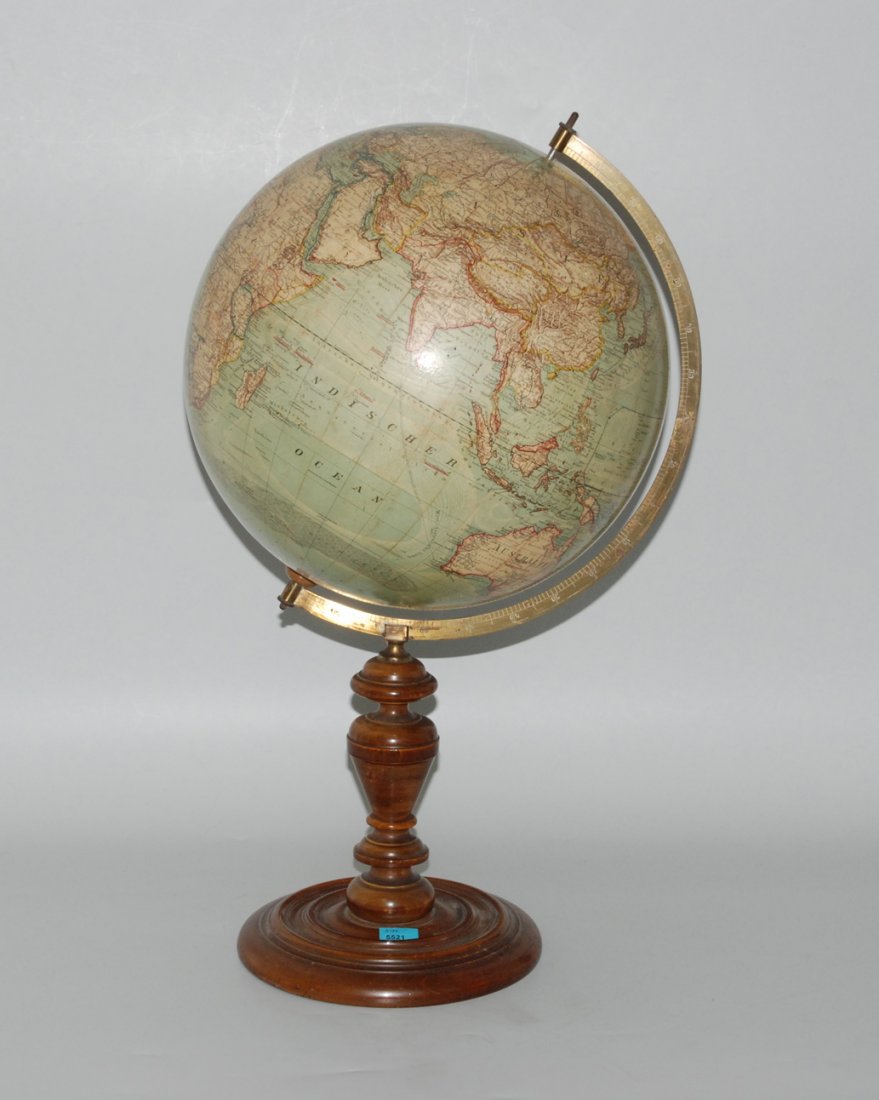 Erdglobus Berlin, um 1900. Ludwig Julius Heymann, (1 of 1)