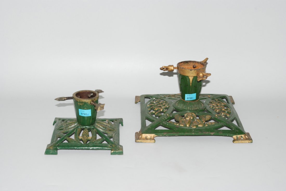 Lot: 2 Christbaumständer 1.Hälfte 20.Jh. Gusseisen, (1 of 1)