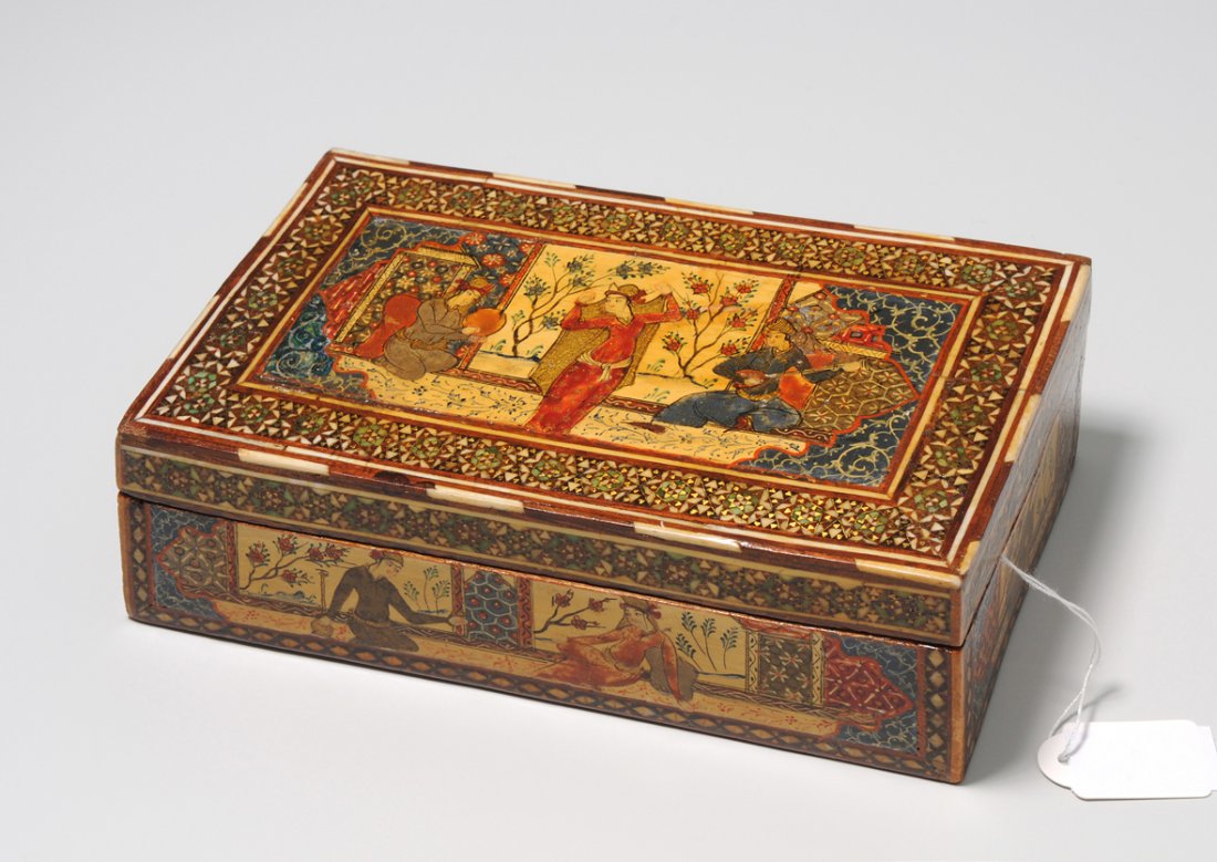 Kleine Schatulle Persisch, Isfahan, 19.Jh. Holz mit (1 of 1)