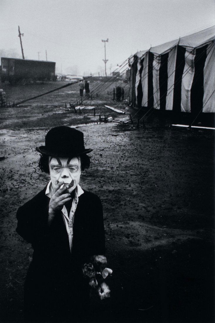 Bruce Davidson: Bruce Davidson Am. b. 1933 The Dwarf, 1958 Signed and annotated "Bruce Davidson" verso Gelatin silver print 12 3/4 x 8 5/8 in. 32.4 x 21.9 cm 12 3/4 x 8 5/8 in. 32.4 x 21.9 cm image:14 x 11 in. 35.6 x