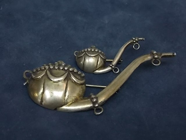 Two Vintage Estate Sterling Silver Brooch Pins 19.5g (1 of 2)