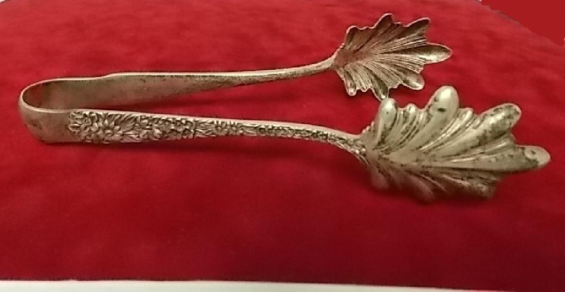 ANTIQUE S. KIRK & SON STERLING SILVER REPOUSSE ICE TONG (1 of 4)
