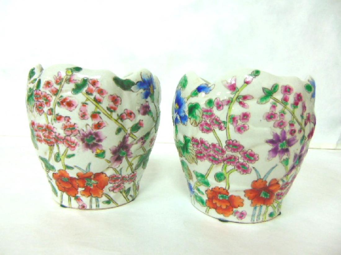 PAIR OF VINTAGE CHINESE PORCELAIN FLOWER POTS (1 of 6)