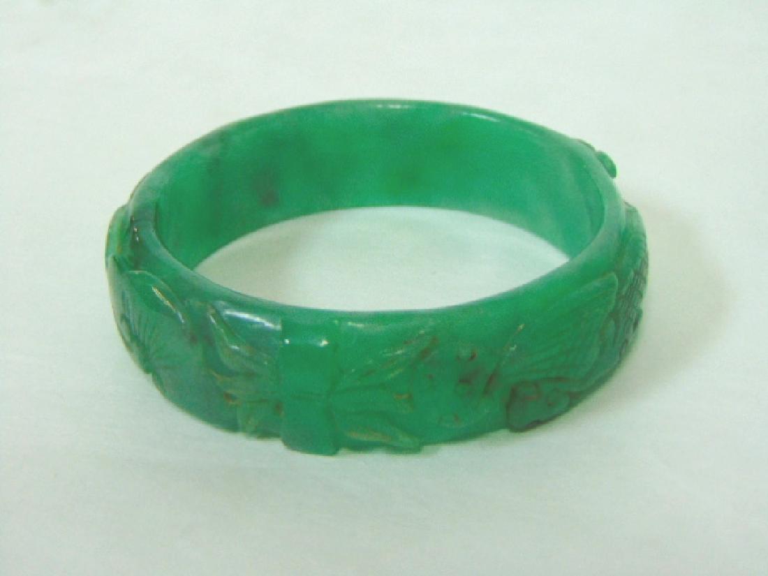 ANTIQUE HAND CARVED CHINESE GRADE A JADE BRACELET (1 of 3)