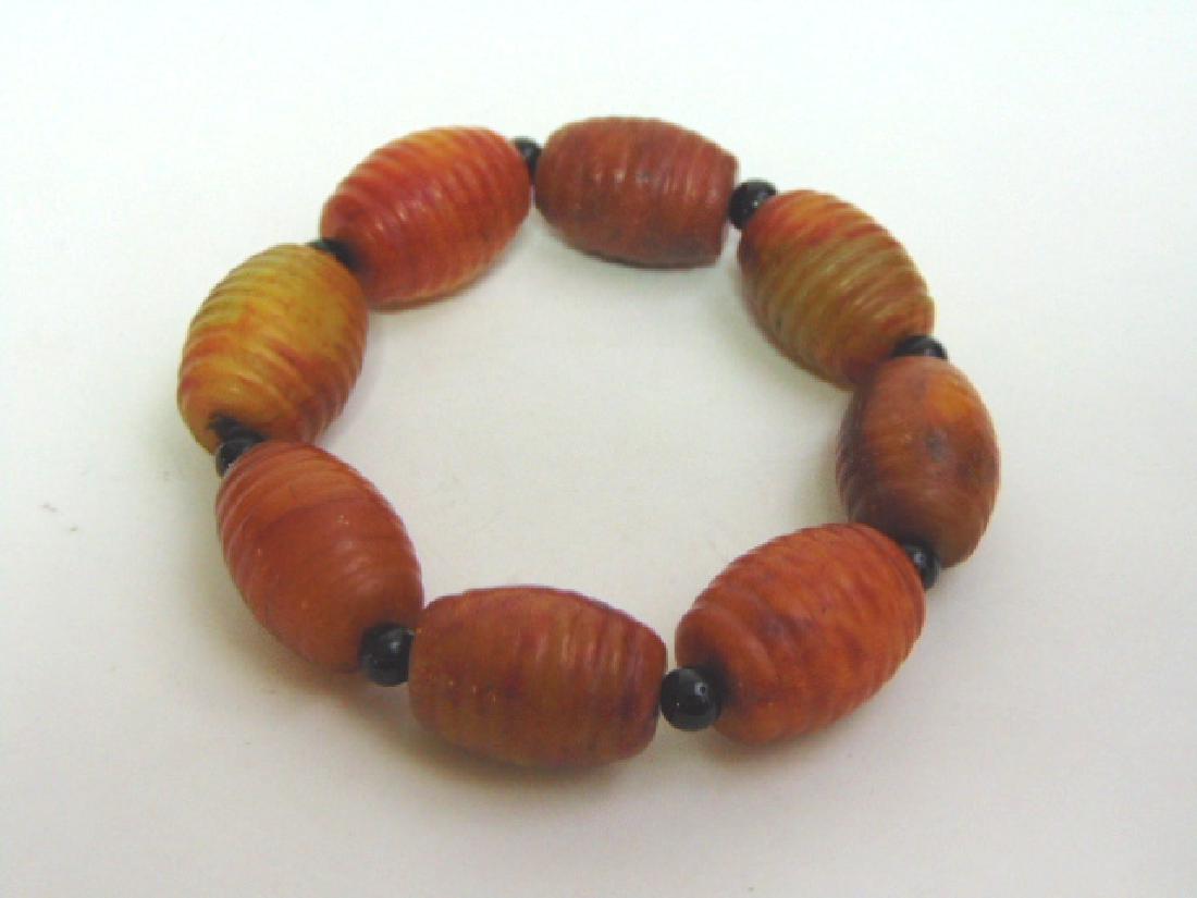 VINTAGE ANTIQUE CHINESE JADE BRACELET (1 of 4)