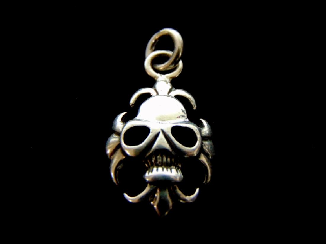 Sterling Silver Fleur De Lis Skull Pendant (1 of 2)