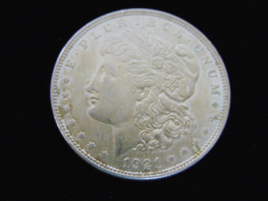 1921 MORGAN SILVER DOLLAR COIN ESTATE FIND (1 of 2)