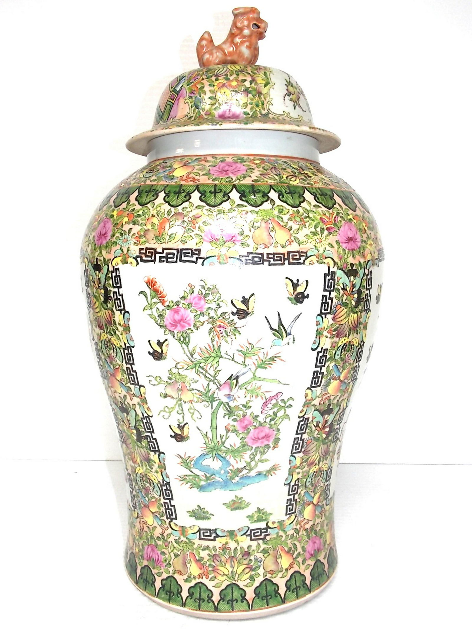 ANTIQUE CHINESE PORCELAIN FAMILLE ROSE FLOOR URN VASE (1 of 11)