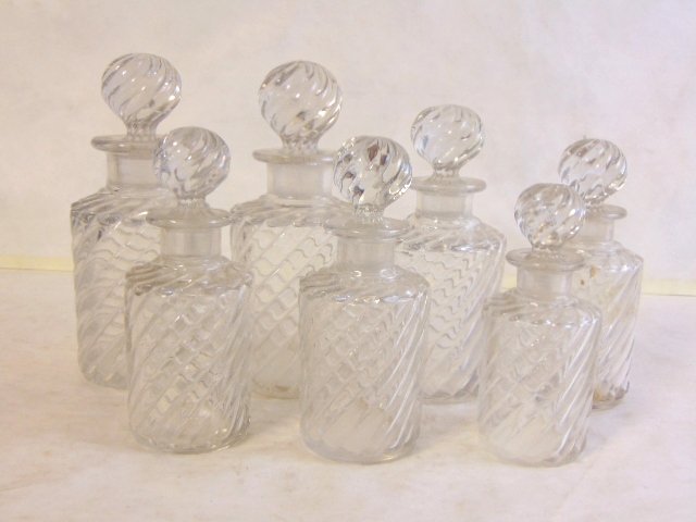 SET 7 ANTIQUE TWISTED GLASS APOTHECARY PERFUME BOTTLES (1 of 2)