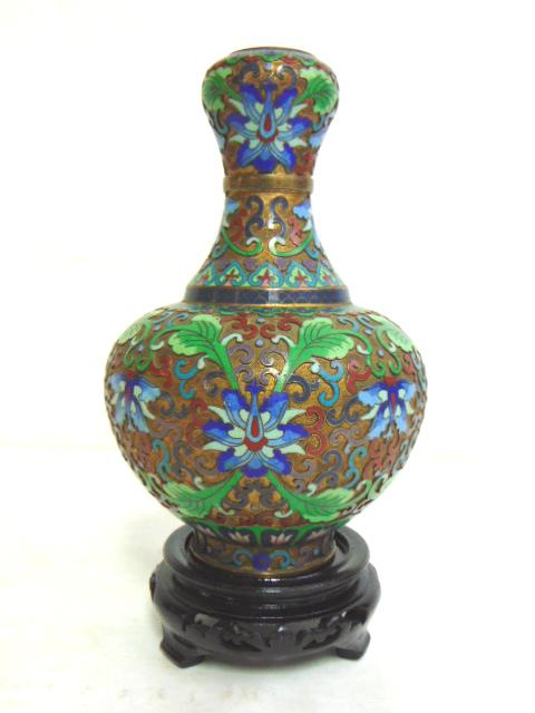 VINTAGE ANTIQUE CHINESE CLOISONNE VASE (1 of 5)