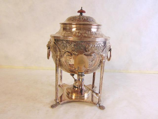 ANTIQUE ELLIS BARKER REPOUSSE SILVERPLATE SAMOVAR (1 of 9)