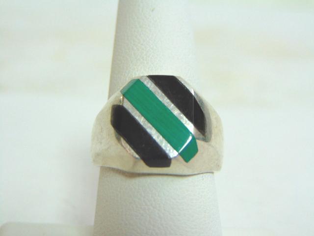 Mens Vintage Sterling Silver Ring w/ Malachite & Onyx (1 of 5)