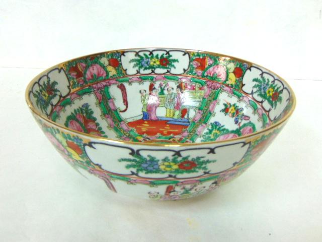 VINTAGE ANTIQUE CHINESE HAND PAINTED PORCELAIN BOWL (1 of 5)