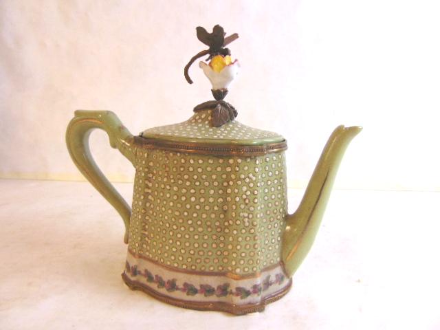 BRONZE PORCELAIN TEAPOT W/ DRAGONFLY FINIAL (1 of 5)