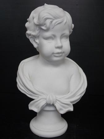 VICTORIAN BUST STATUE OF LITTLE BOY W/ MARBLE FINISH (1 of 5)