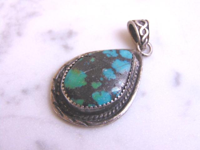 Sterling Silver Southwest Turquoise Pendant (1 of 2)