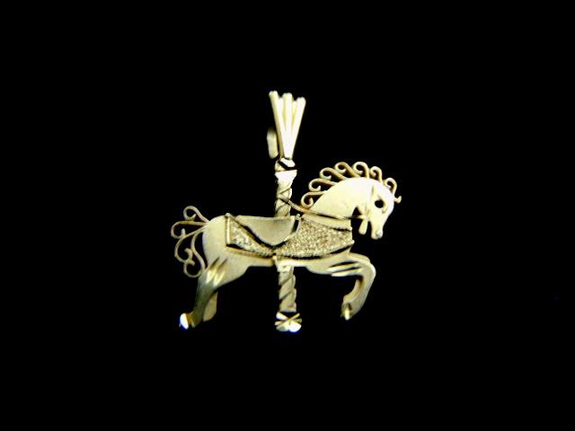 Womens 14K Yellow Gold Carousel Horse Pendant (1 of 3)
