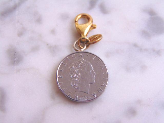 Vintage Sterling Silver Italian 50 Lire Coin Charm (1 of 2)