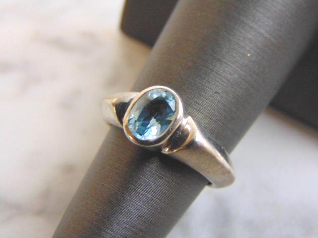 Womens Vintage Sterling Silver Modernist Topaz Ring (1 of 4)