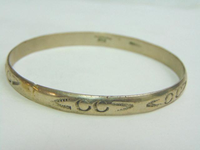 Womens Vintage Estate Sterling Silver Bangle Bracelet (1 of 2)