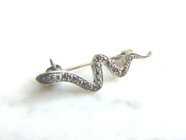 Womens Vintage Estate .925 Sterling Silver Snake Brooch (1 of 2)