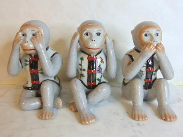 DECORATIVE PORCELAIN HEAR SEE & SPEAK NO EVIL MONKEYS (1 of 6)