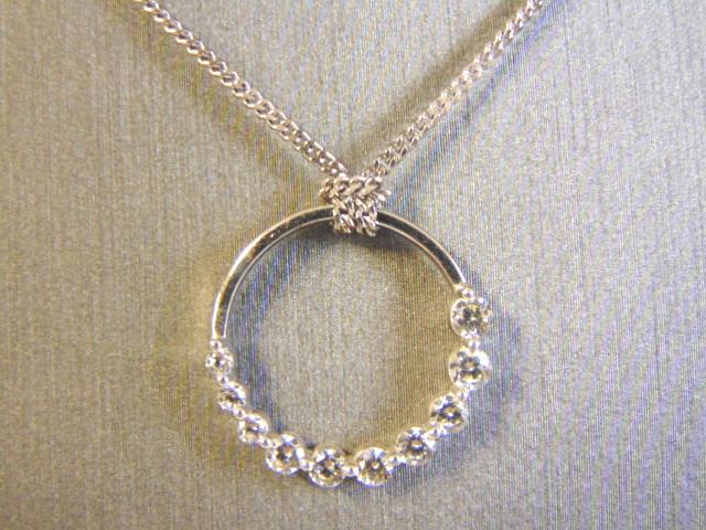 Womens Vintage Sterling Silver Necklace w/ CZ Pendant (1 of 3)