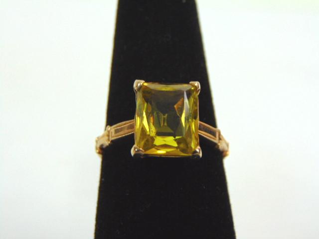 Vintage Estate 14K Yellow Gold Ring w/ Tourmaline Stone (1 of 4)