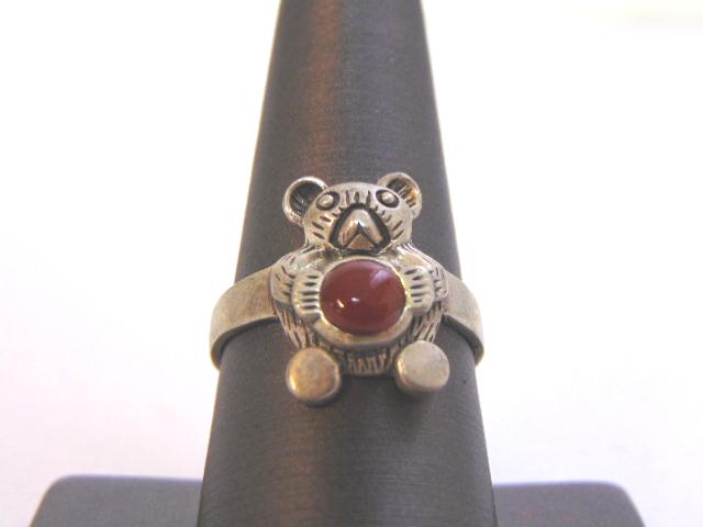 Womens Vintage Estate Sterling Silver Teddy Bear Ring (1 of 4)