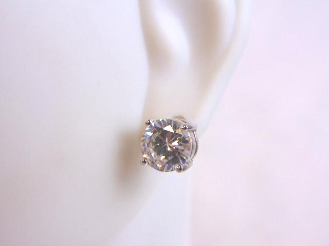 Womens Single Vintage Sterling Silver CZ Stud Earring (1 of 3)