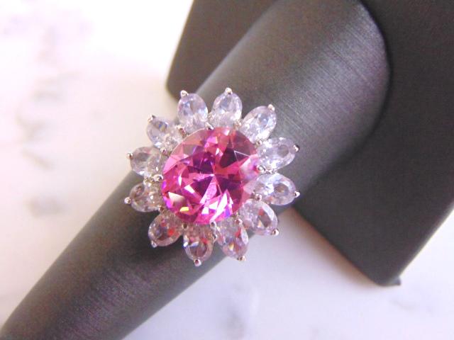 Womens Vintage Sterling Silver Rose Quartz Flower Ring (1 of 5)