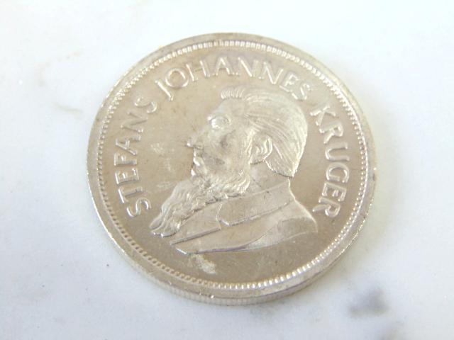 COLLECTIBLE COMMEMORATIVE KRUGERRAND 1 OZ (1 of 2)