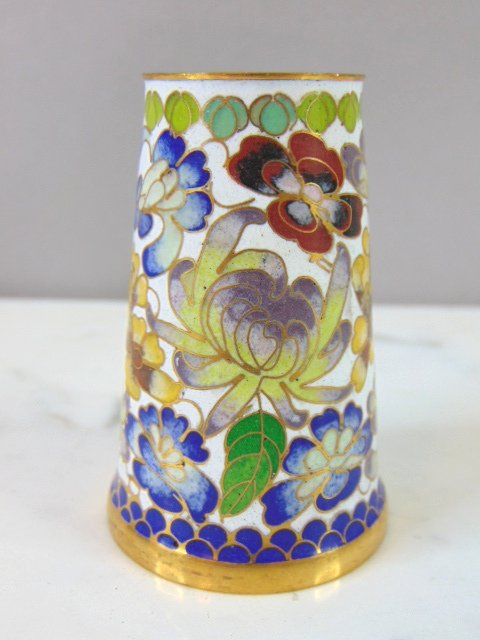 VINTAGE CHINESE CLOISONNE BUD VASE (1 of 5)