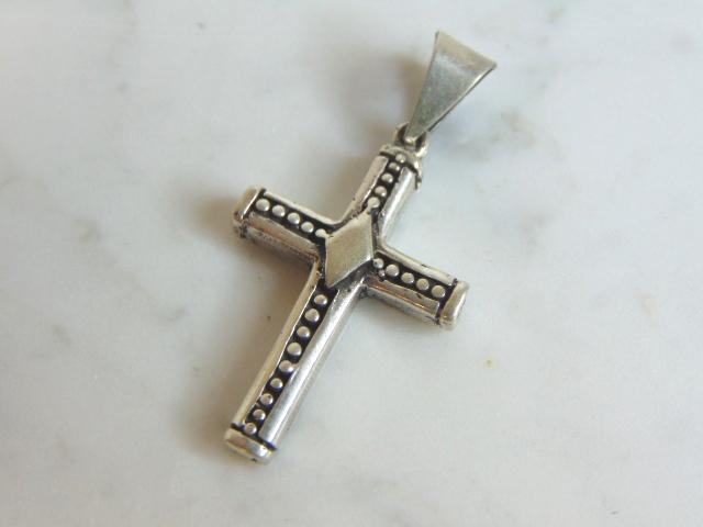 Vintage Estate Sterling Silver Religious Cross Pendant (1 of 2)