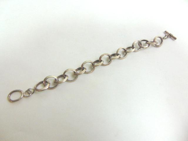 Vintage Sterling Silver Chain Link Charm Bracelet (1 of 2)