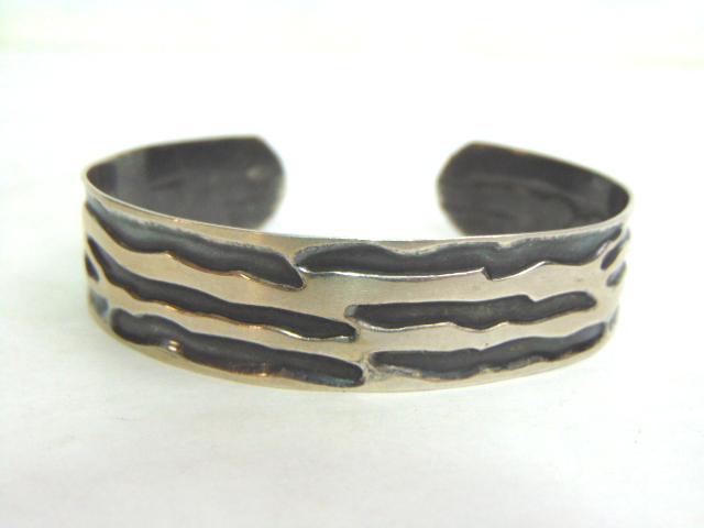 Vintage Estate Sterling Silver Cuff Bracelet (1 of 3)