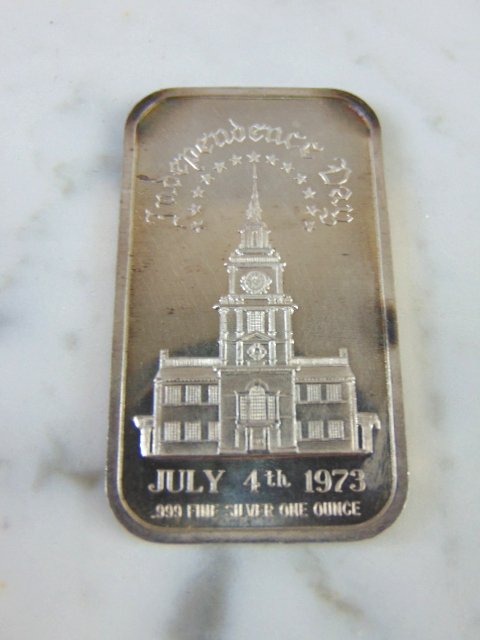 COLLECTIBLE 1973 INDEPENDENCE DAY FINE SILVER INGOT (1 of 2)
