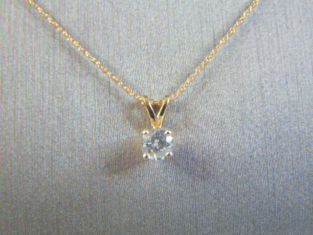 Diamond chip necklace shop