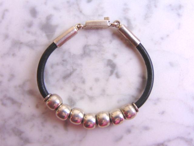 Vintage Sterling Silver Black Bangle Bracelet W/ Clasp (1 of 4)
