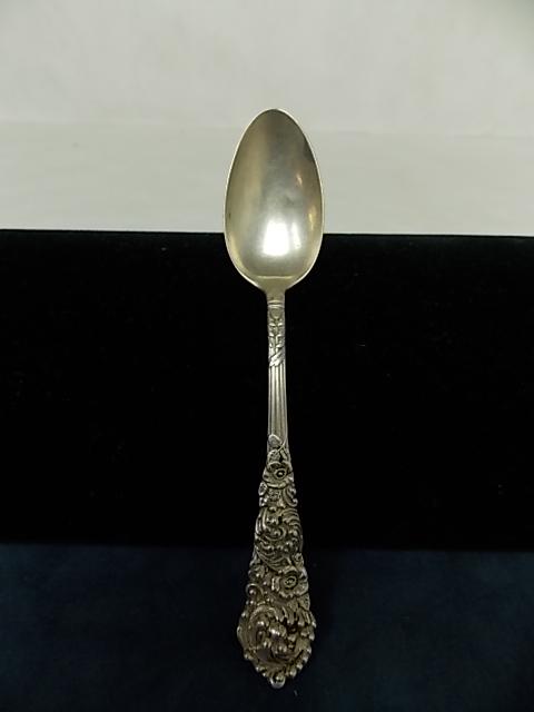 ANTIQUE REED BARTON.925 STERLING SILVER REPOUSSE SPOON (1 of 6)