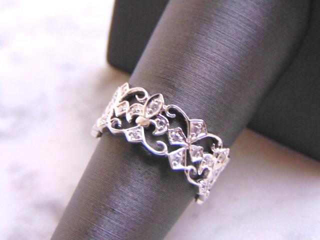 Womens Sterling Silver Ring w/ Diamond Cut CZ Stones (1 of 4)